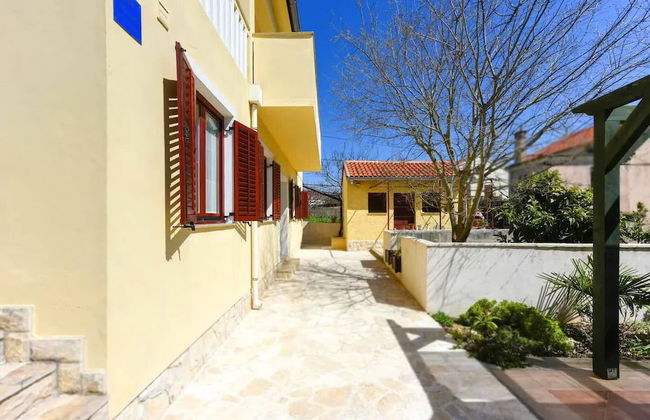 Modern Apartment Arena Near the Beach Jaz - Foto 38