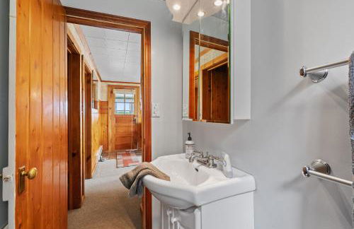 Sunset Shores - Waters Edge Cottage #2 by Simple Life Rentals - Foto 16