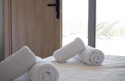 Chryselia Suites- Private Pool - Foto 41