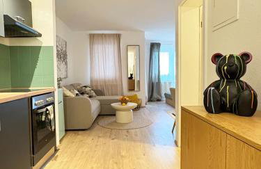 Modernes Zentrales Designer Apartment I Perfekt für Arbeiten & Familien - Foto 10