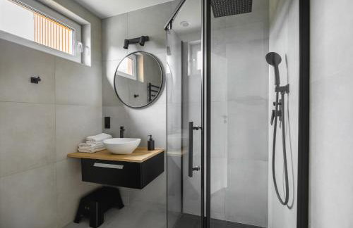 Hill & Chill Kudowa Zdrój - nowoczesne stodoły ze strefą SPA, balia, sauna - Foto 34