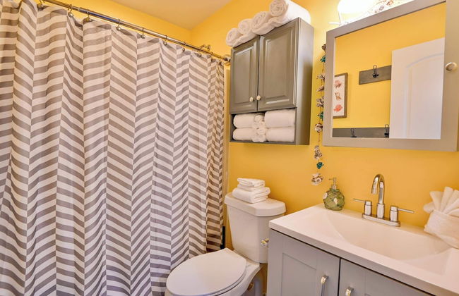 Sandshells Retreat Walk to Beach. Great Area! - Foto 9