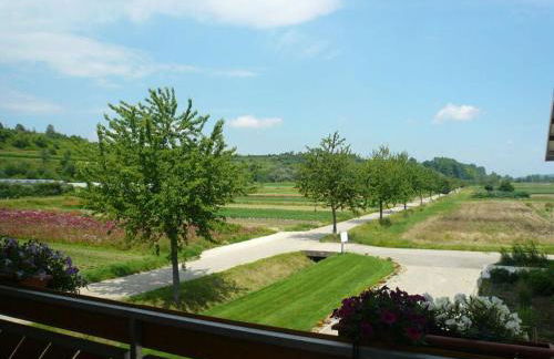 Appealing apartment with terrace - Foto 17