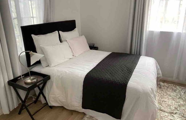 Charming Executive Studio, Solar Power, Wifi - Foto 3