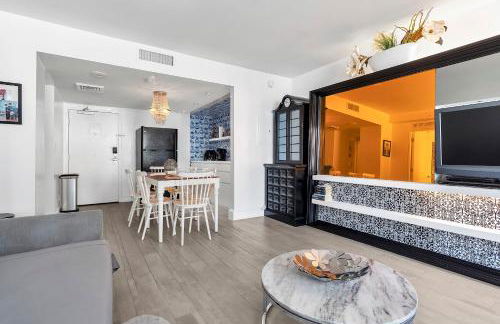 1100 West South Beach Luxe Miami Condos by Joe Semary - Foto 15