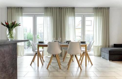 Modern Wohnen I Smart TV I Terrasse I 2x Parkplatz I 2 Schlafzimmer I 6 Schlafplätze - Foto 13