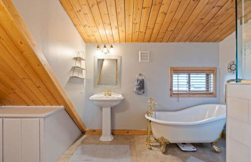 Lakefront Cabin, HotTub, Boat Launch - Foto 50