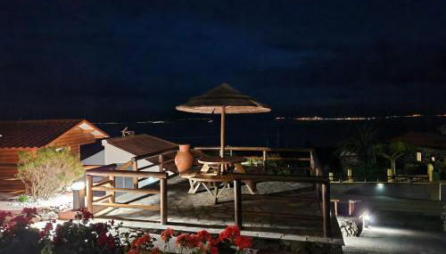 Lucy's Rosegarden - Photo 3