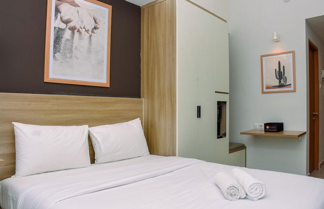 Comfy Studio Room at Evenciio Margonda Apartment - Photo 4