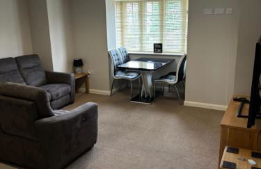 Two Bedrooms Two Bathrooms and Private Parking Rugby - Foto 9