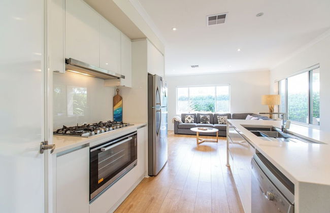 Contemporary Cove - Foto 10