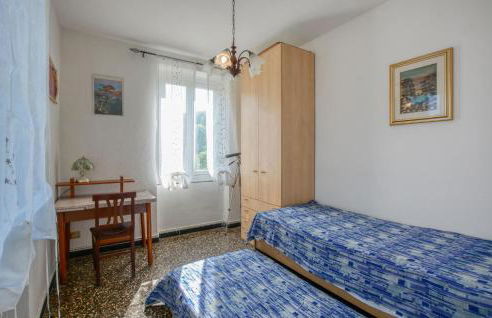 2 Bedroom Awesome Apartment In Terrile - Foto 6