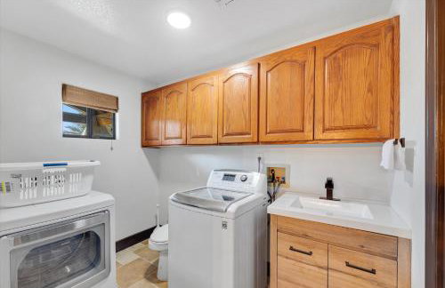 Villa 1 level on half acre 12-min to Strip - Foto 38