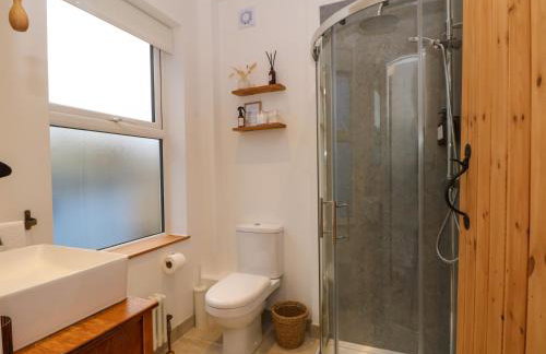 The Warren - Photo 16