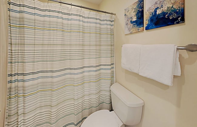 Lagoon Tower #402 - Foto 14