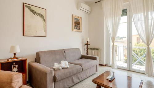 GuestHost - A Calanca - Comfy Le Grazie Apartment - Foto 1