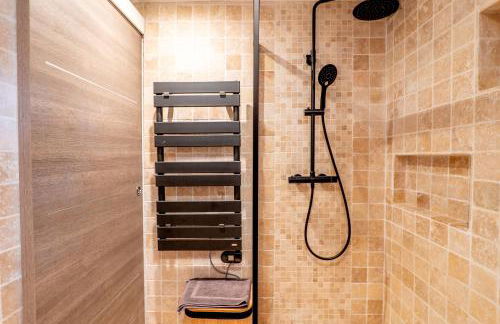 Piscine-Jacuzzi-Sauna -Videoprojecteur Perle Rare - Foto 21