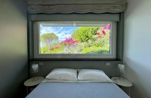 Modern and Elegant apartment with a spacious sea view terrace overlooking Palmaria Island Bright designer interiors Fully equipped Up to 6 guests Private parking Aircon All the comforts for a perfect stay - Foto 30