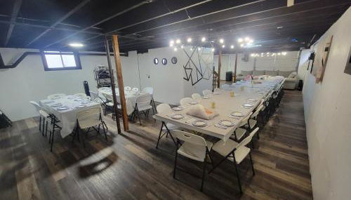 Large Vacation Home Villa- Pool, Indoor Hotub, Game Room, up to 25 guests - Foto 5