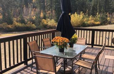 5 Miles from Mt- Rushmore with private hot tub - Foto 5