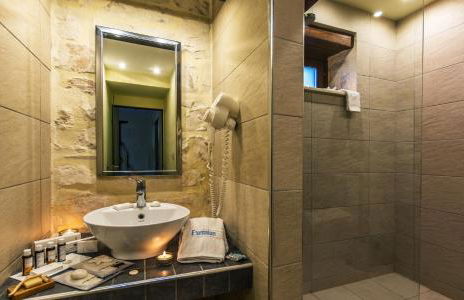 Exensian Villas & Suites - Photo 38