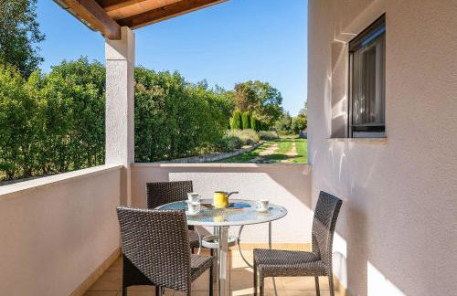 Charmante Villa mit privatem Pool, Klima, Sonnenliegen, Terrasse und Grill - Foto 52