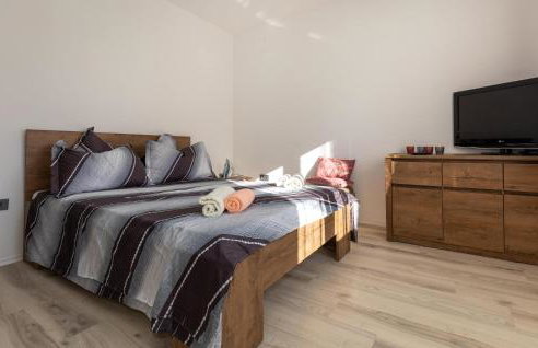 1 Bedroom Lovely Apartment In Ploce - Foto 4