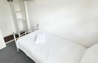 House number 12 sleeps up to 4 with Smart TVs in every room - Foto 30