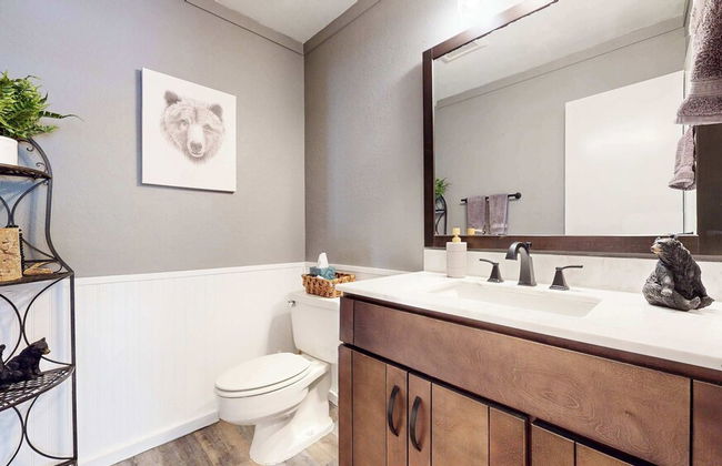 Modern Cabin for 6, Near Slopes + Canyon Lodge! - Foto 24