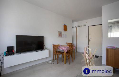 Studio near airport - Photo 10