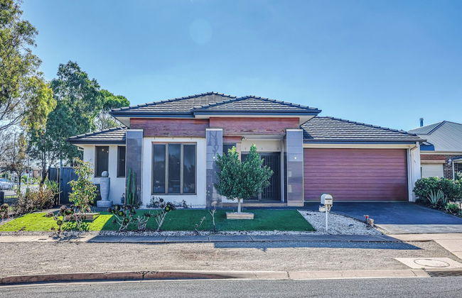 Stylish Luxe House at Point Cook - Foto 1