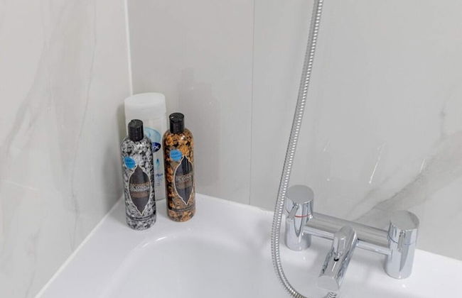 Newly Renovated 3BD Home, Islington! - Foto 36