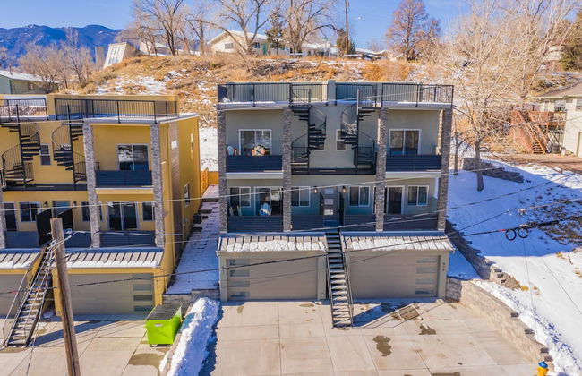 4BR Mnt Viewsmodern Urbanityrooftop Patio - Foto 46