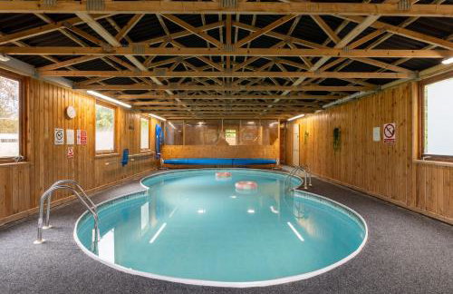 Family Cotswolds Cottage Farm Stay - The Smythy - Foto 62