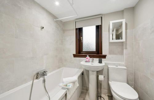 Glebe House - Photo 16