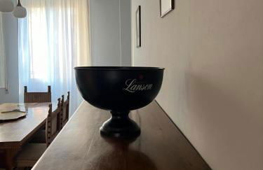 Apartment in Arona, Olivia's Home 100mt dal Lago - Foto 10