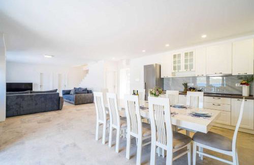 5* Beachfront Villa Olive Mill - Foto 13