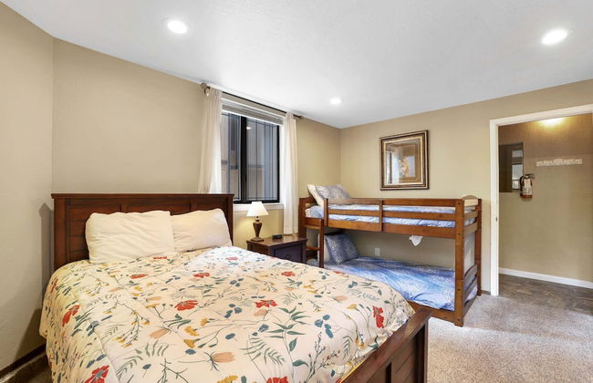 Heavenly Haven - Hot Tub + Seasonal HOA Pool - Foto 8