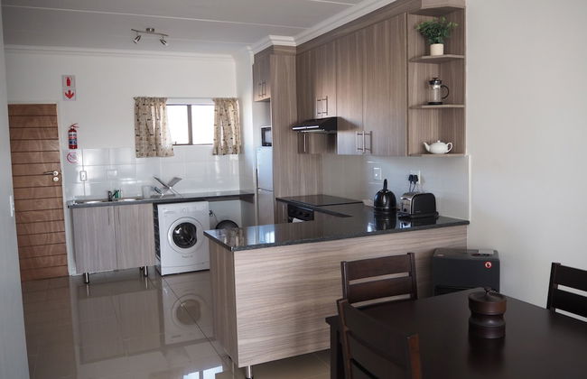 African Eagle Apartments - Photo 25