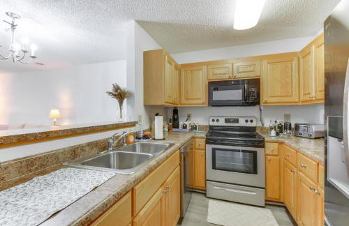 Scenic Outdoor Space Lake Keowee Retreat! - Foto 9