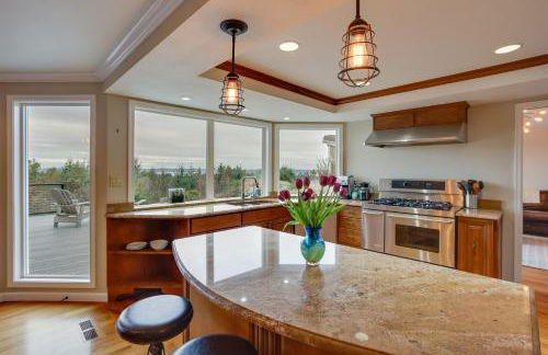 Washington Vacation Rental with Hot Tub Near Tacoma - Foto 2