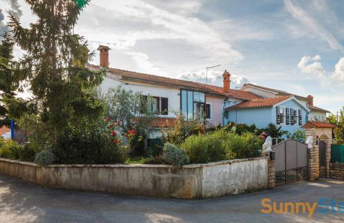 Apartment with a private POOL - Foto 27