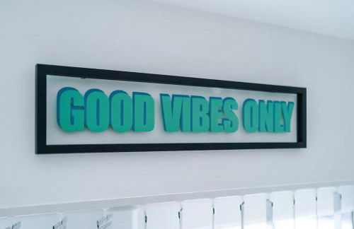 Heart of Didsbury Luxury 2 Bed Apartment by HASS HAUS - Photo 17