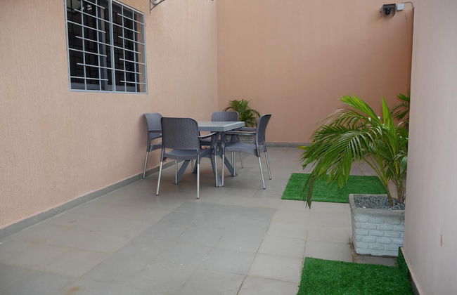 RESIDENCE MH SERVICES ABIDJAN - Photo 22
