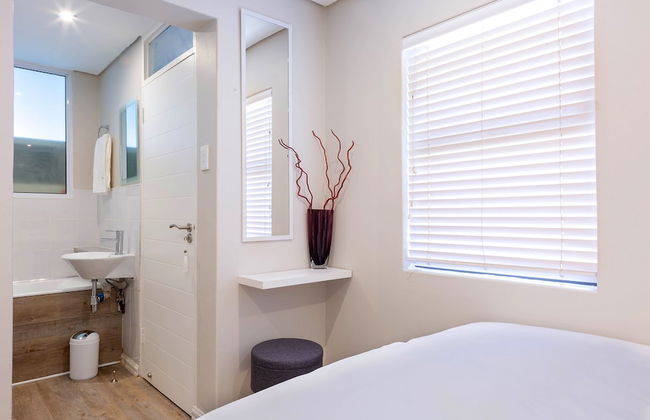 6 Dolphin Views - Near Umdloti Beach - Photo 10