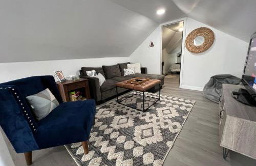 3-Minute JBLM Spacious & Cozy 4BR 2BTH Huge Yard - Foto 44