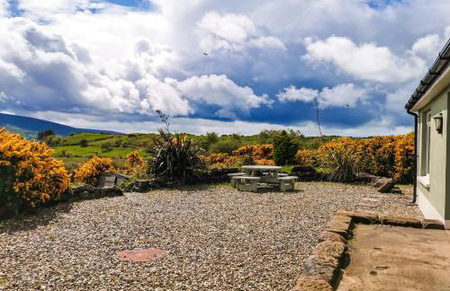 Causeway Coast Country Cottage, Pet-friendly - Foto 17