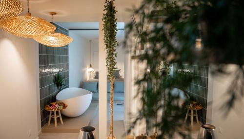 La Penida Suite avec Sauna & Baignoire Hyper Centre Lille - Foto 2