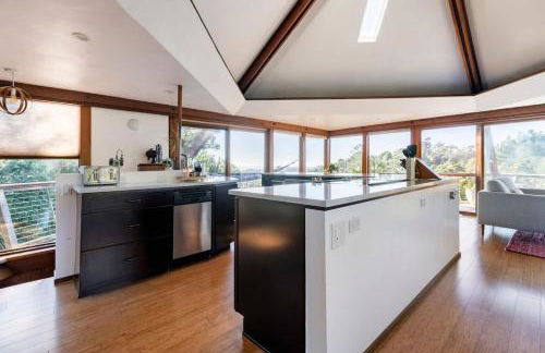 Peaceful Treehouse with Ocean View - Foto 11