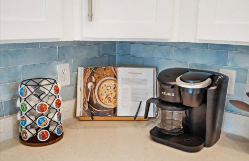 Brand New Luxury Rental on Oleander Unit F - Foto 8